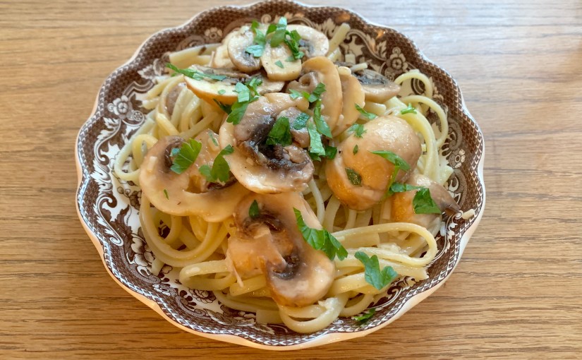Linguini with Lemon, Garlic and Thyme&nbsp;Mushrooms